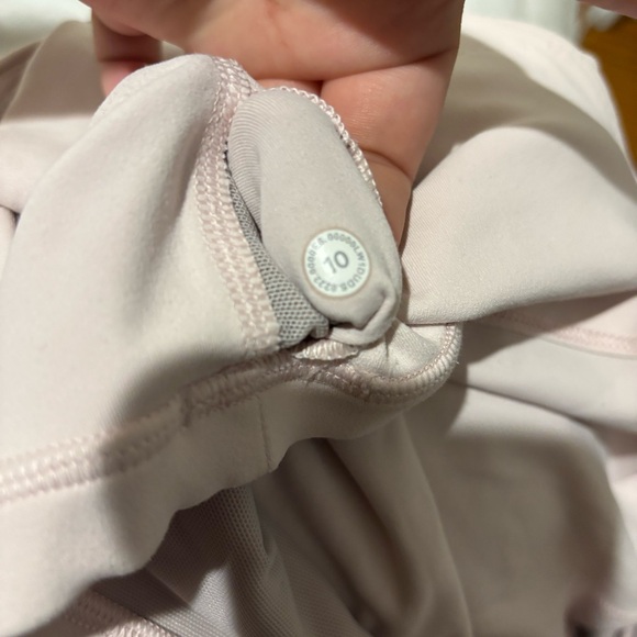 Lululemon athletica Black and light pink Align top set Sz 10 - Picture 5 of 6